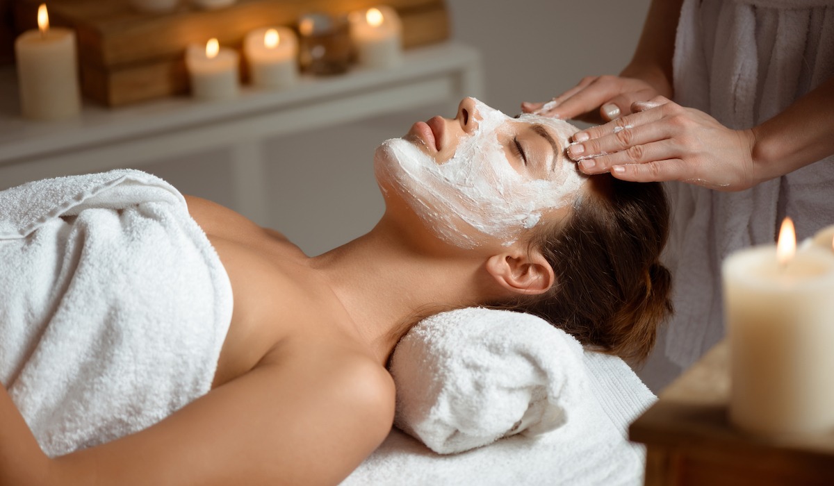 Rejuvenating Hydrating Facial Treatment: Skincare Benefits